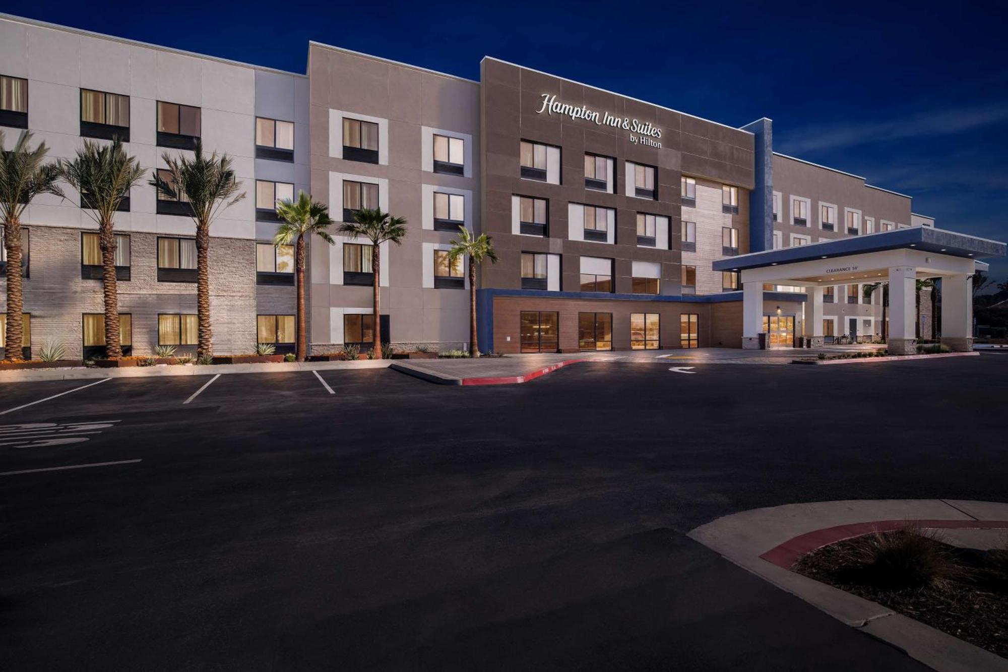 Hampton Inn & Suites Corona, Ca Exterior foto